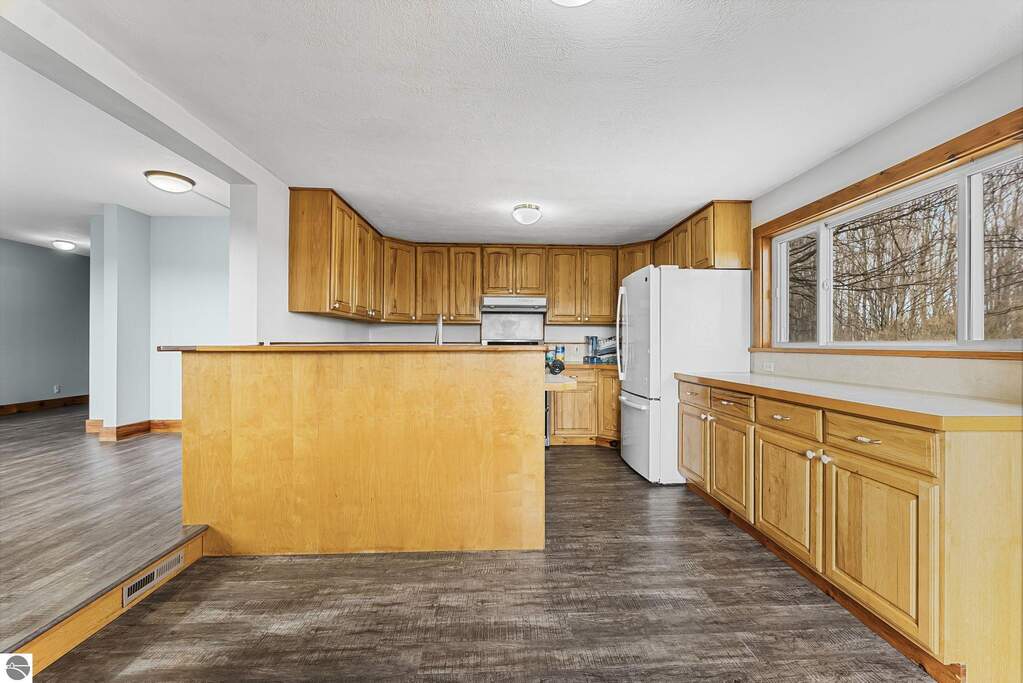 Land/Vacant Land's Image 78