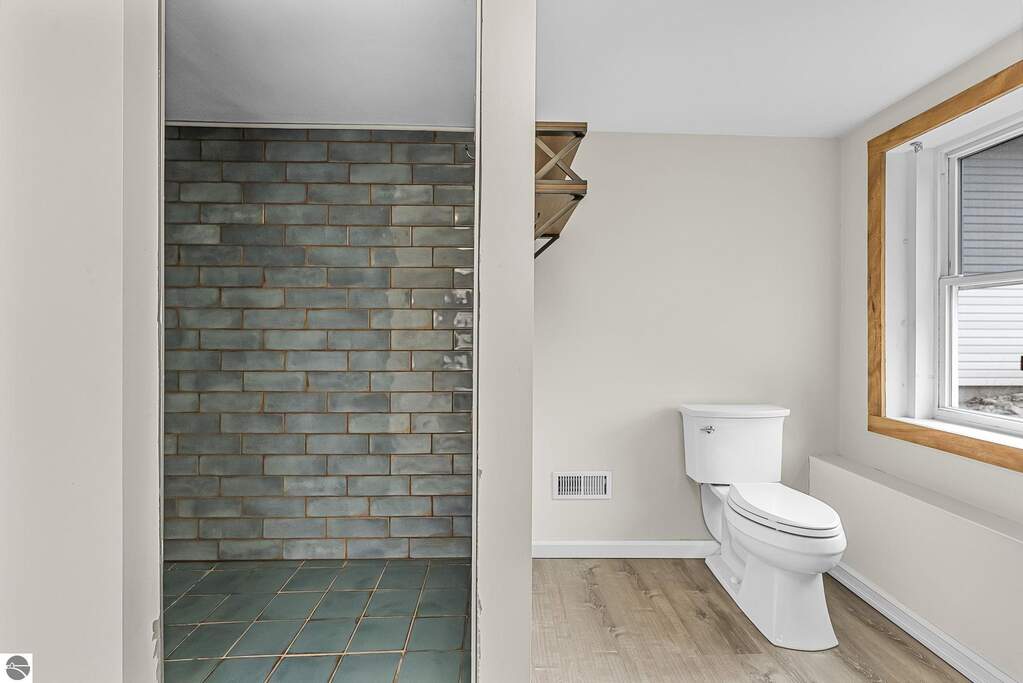 Land/Vacant Land's Image 84