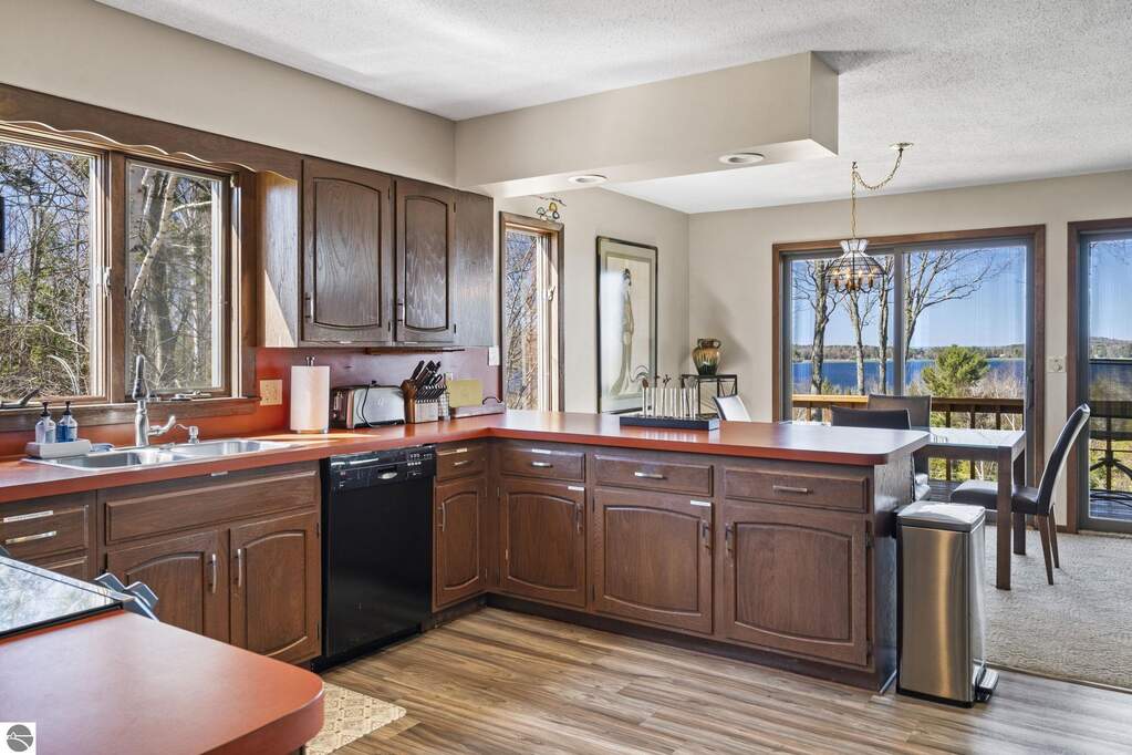 4 Bedroom Single Family Home/House's Image 47