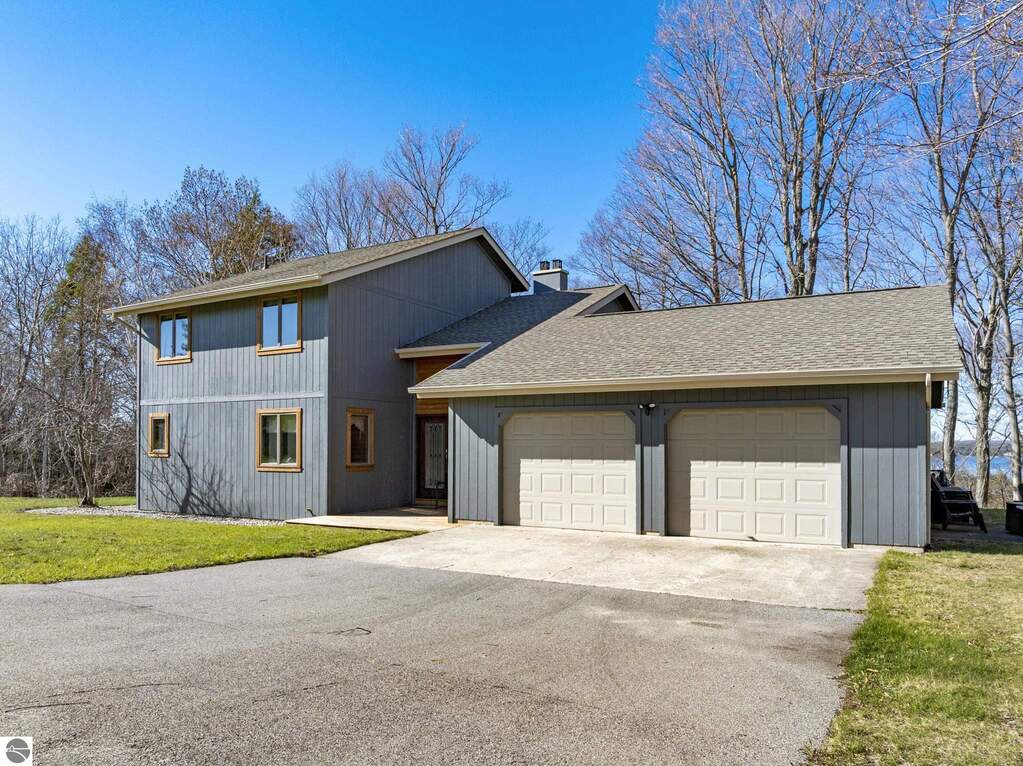 4 Bedroom Single Family Home/House's Image 66