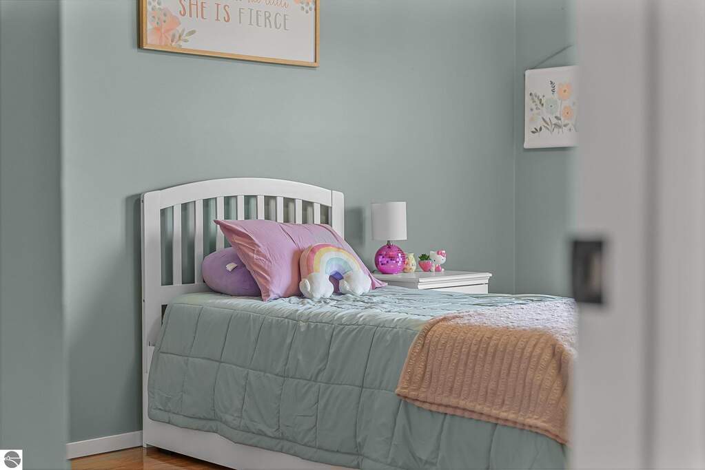 4 Bedroom Single Family Home/House's Image 19