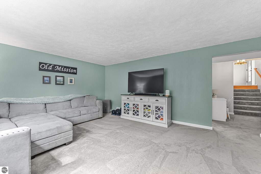 4 Bedroom Single Family Home/House's Image 23