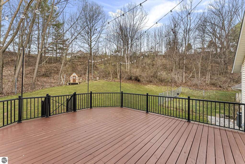 4 Bedroom Single Family Home/House's Image 34