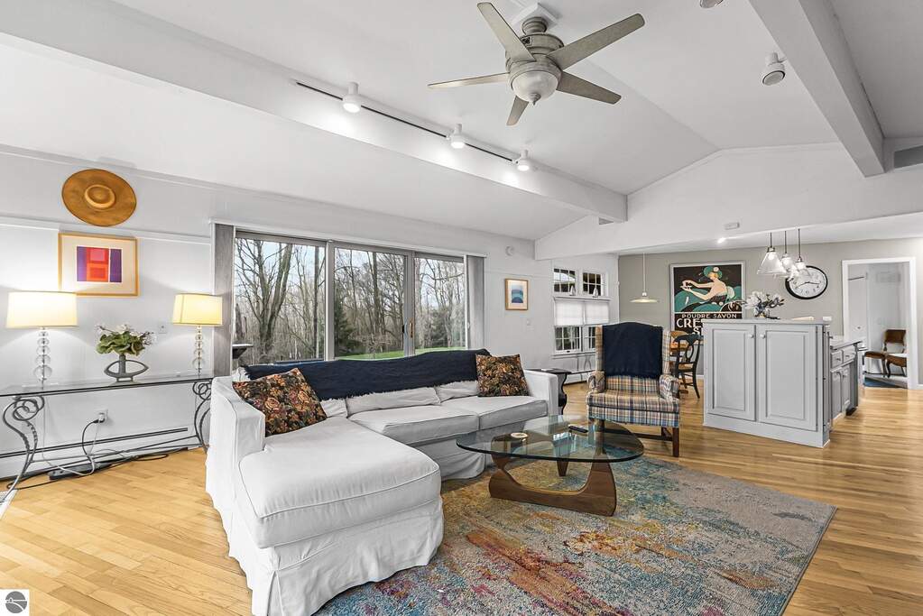 4 Bedroom Single Family Home/House's Image 22