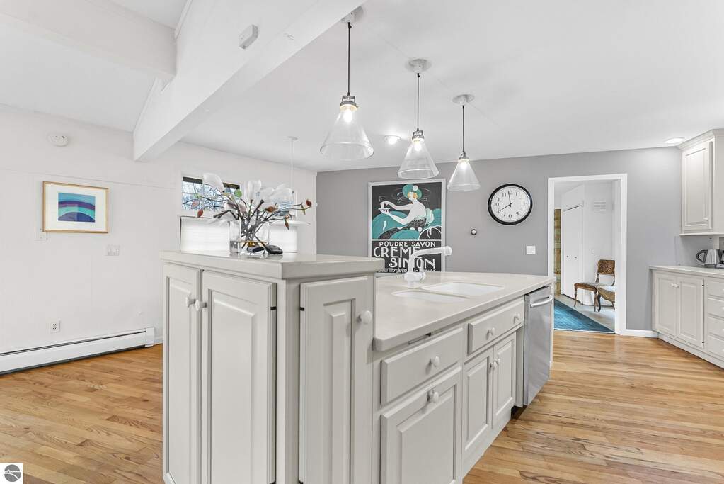 4 Bedroom Single Family Home/House's Image 26