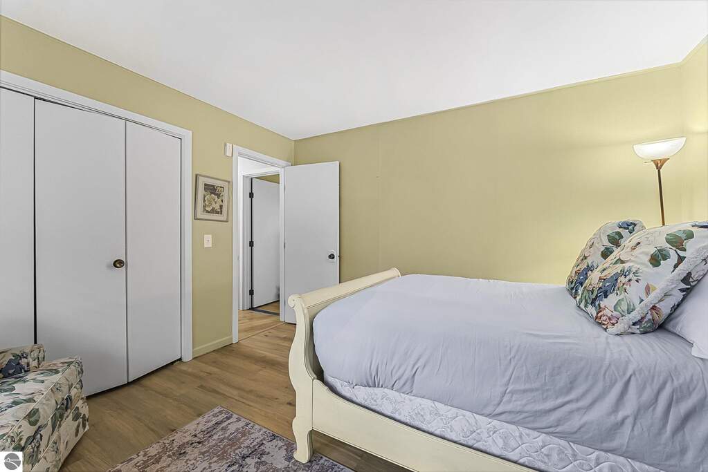 4 Bedroom Single Family Home/House's Image 44