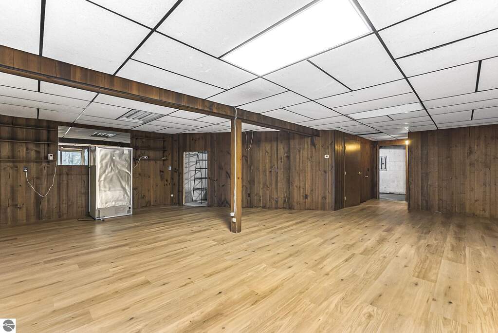 4 Bedroom Single Family Home/House's Image 50