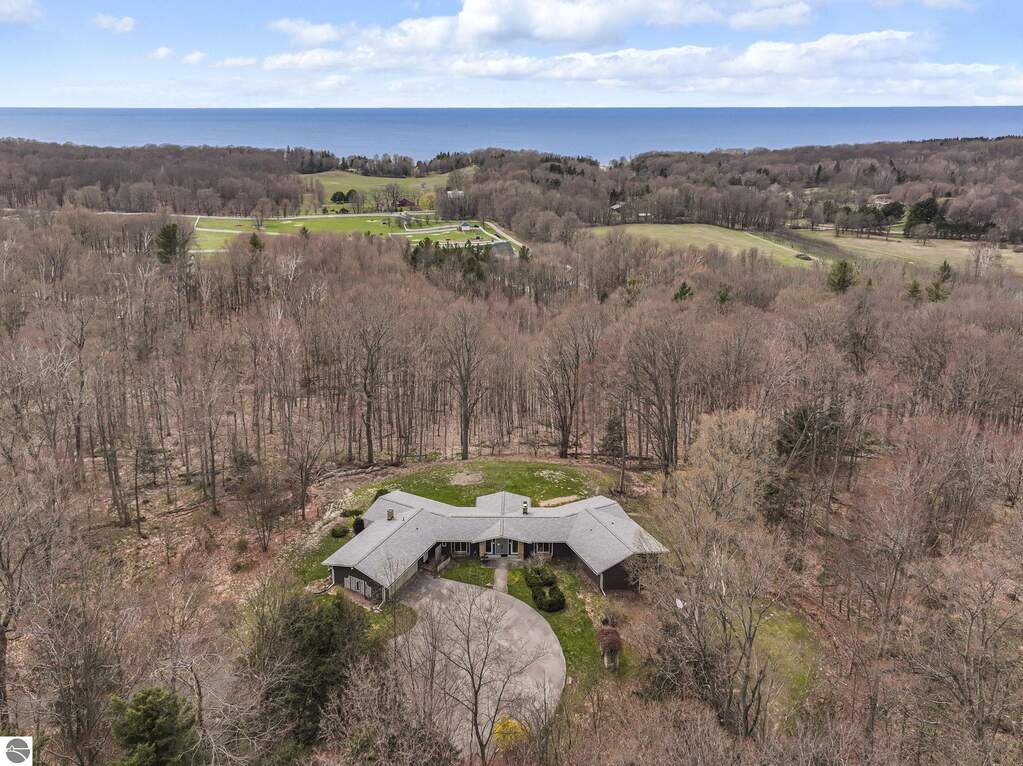 4 Bedroom Single Family Home/House's Image 64