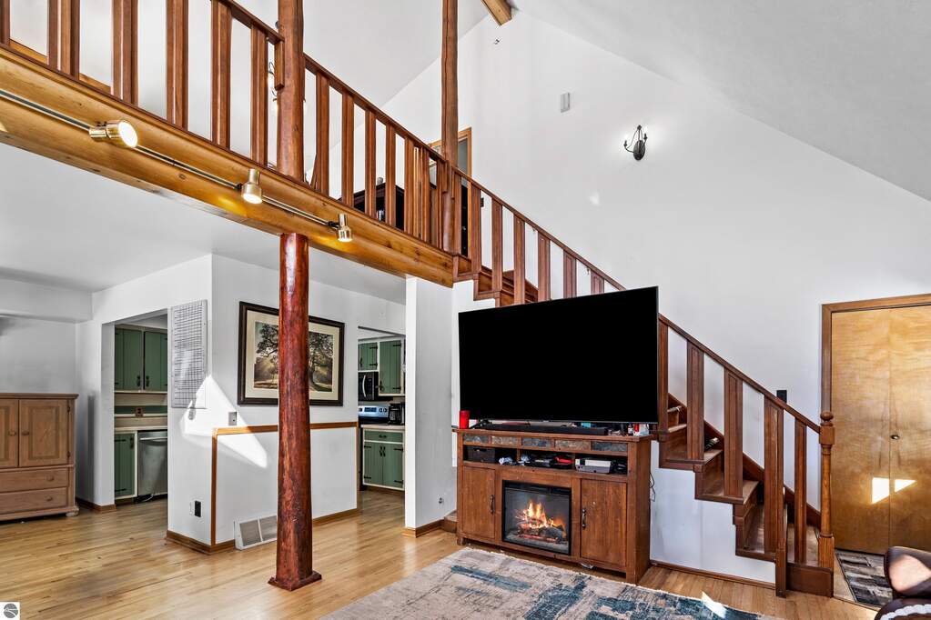 2 Bedroom Single Family Home/House's Image 16