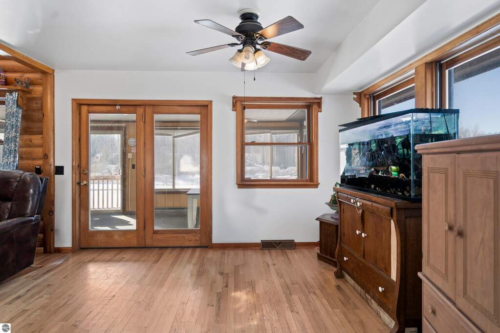 2 Bedroom Single Family Home/House's Image 17