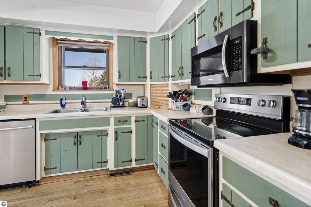2 Bedroom Single Family Home/House's Image 21