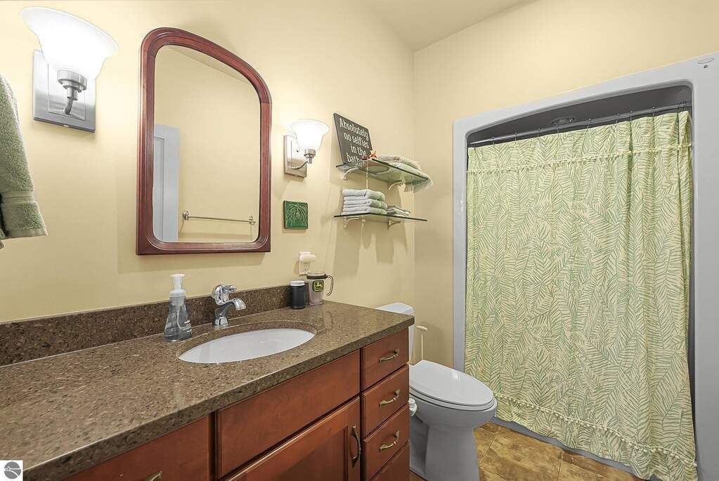 4 Bedroom Single Family Home/House's Image 29