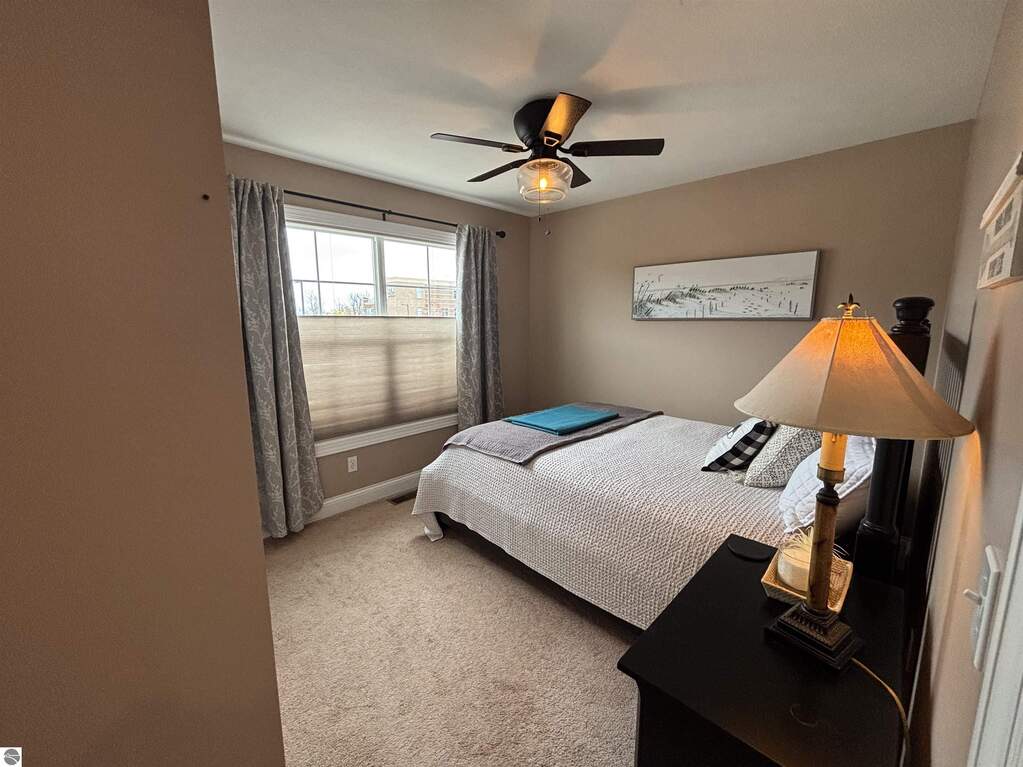 3 Bedroom Apartment/Flat's Image 7