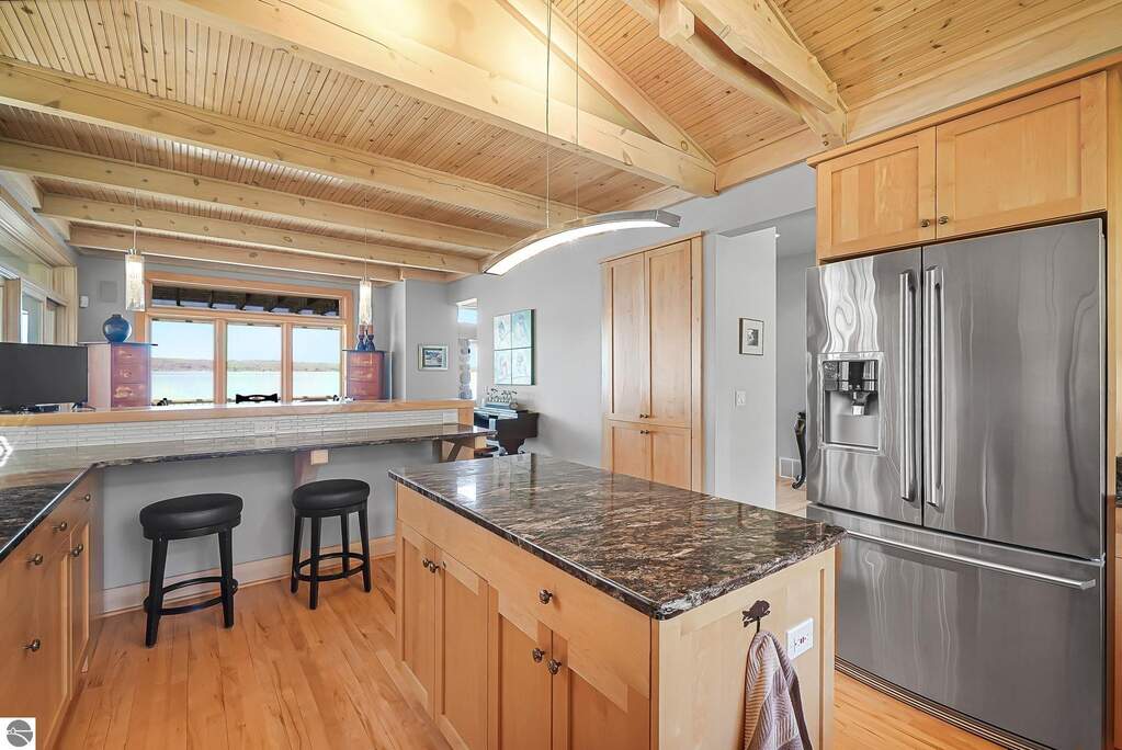 4 Bedroom Single Family Home/House's Image 15