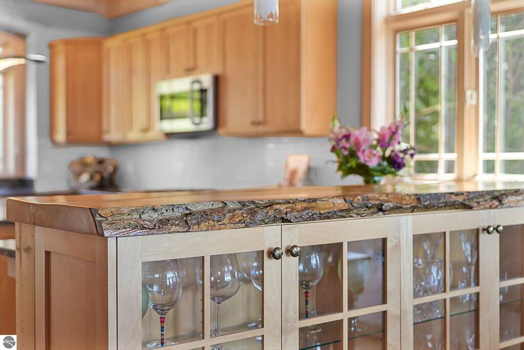 4 Bedroom Single Family Home/House's Image 16
