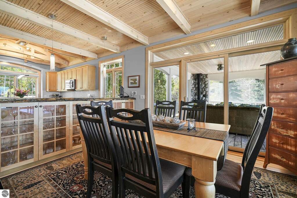 4 Bedroom Single Family Home/House's Image 21