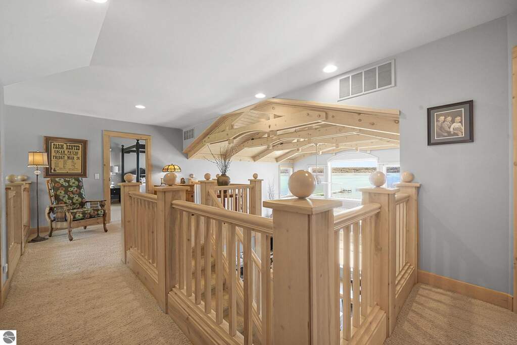 4 Bedroom Single Family Home/House's Image 38