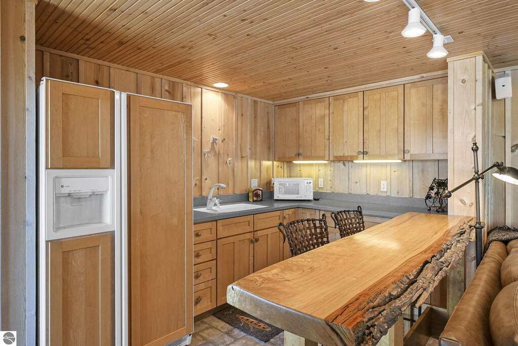 4 Bedroom Single Family Home/House's Image 56
