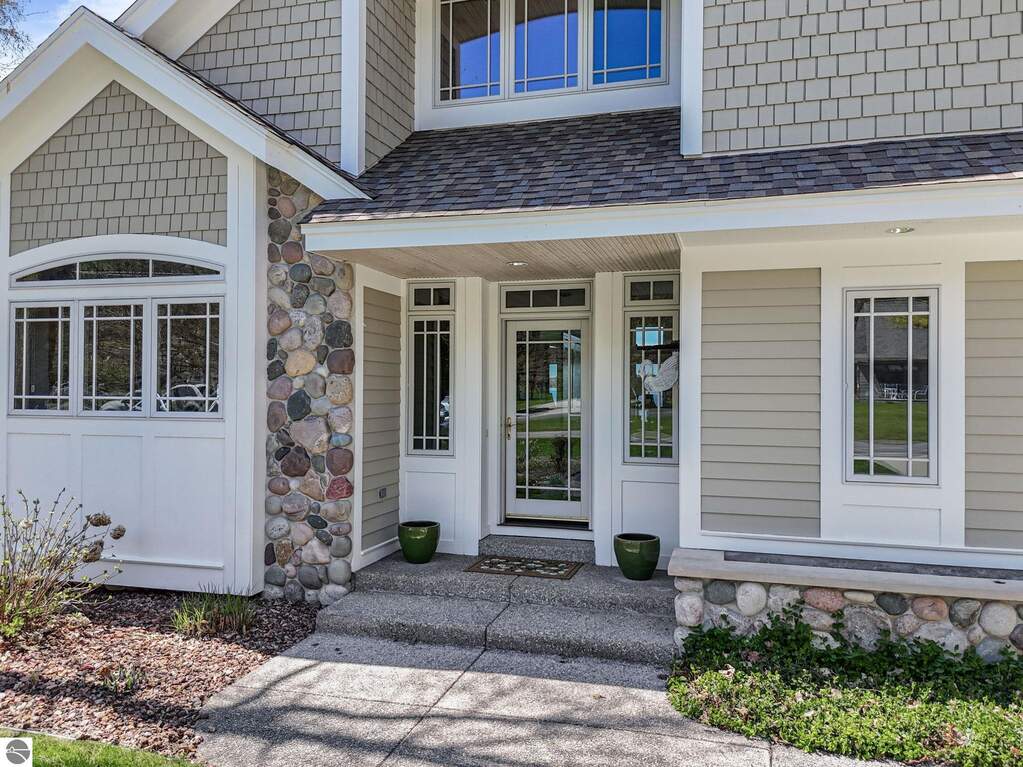 4 Bedroom Single Family Home/House's Image 72