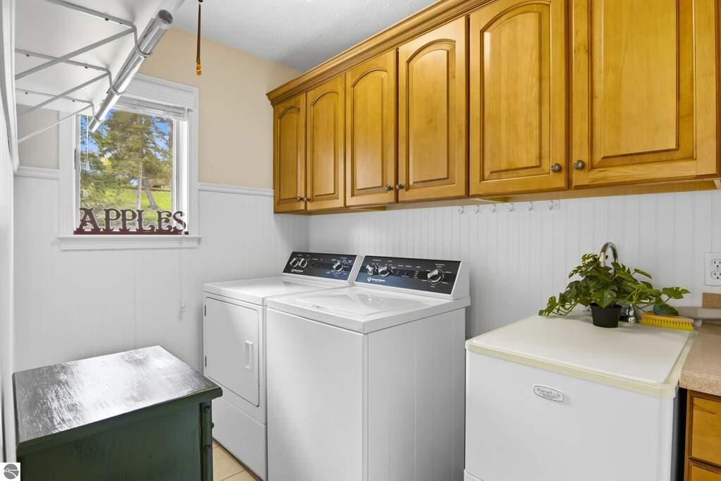 3 Bedroom Single Family Home/House's Image 15