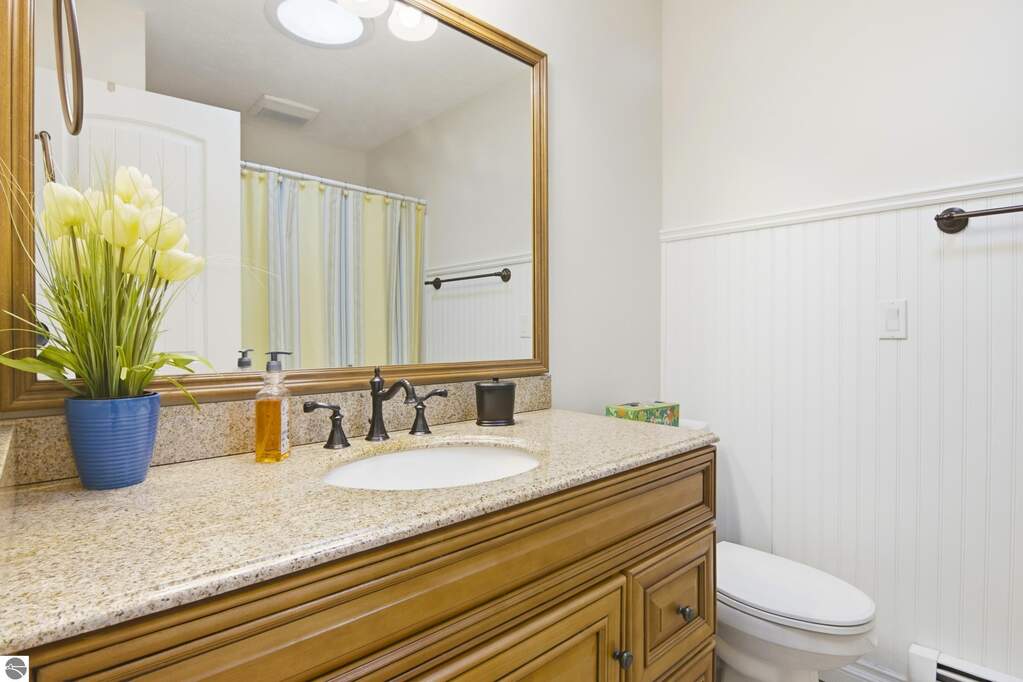 3 Bedroom Single Family Home/House's Image 17
