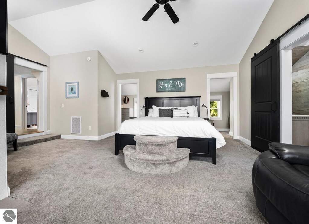 4 Bedroom Single Family Home/House's Image 24