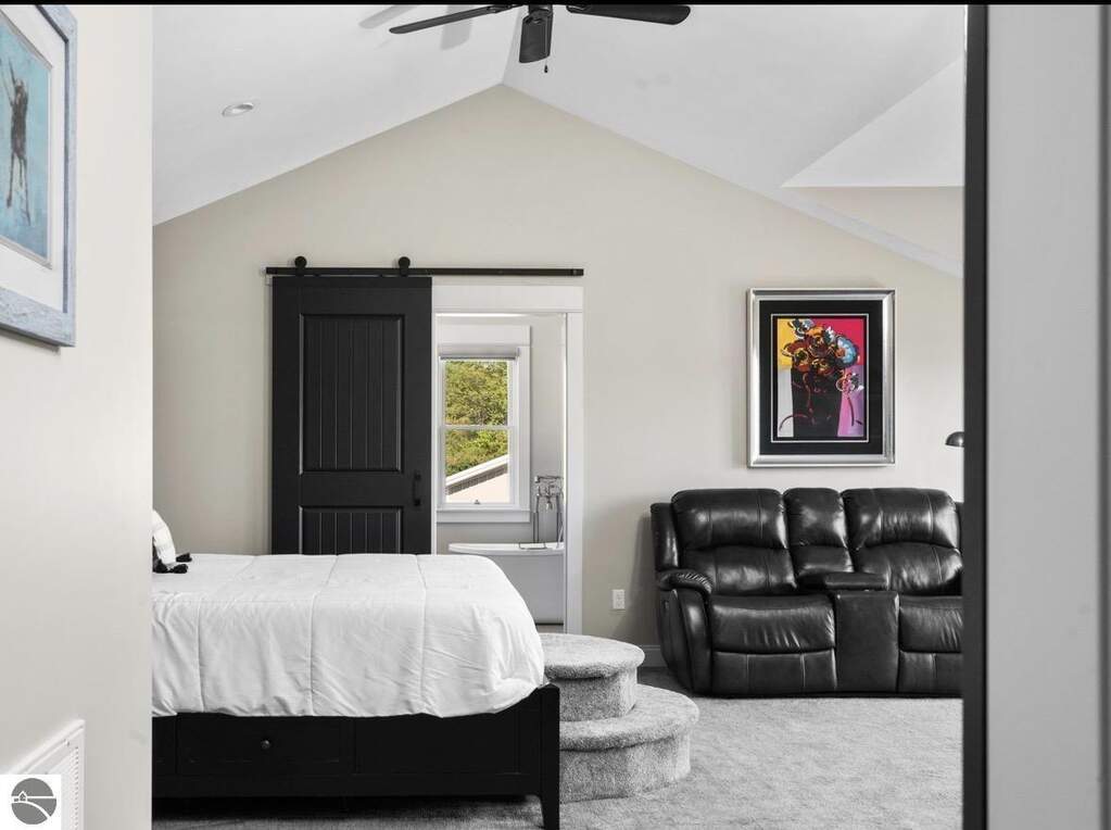 4 Bedroom Single Family Home/House's Image 26