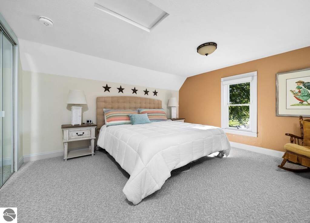 4 Bedroom Single Family Home/House's Image 39