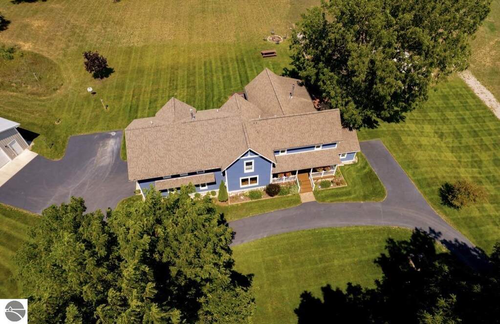 4 Bedroom Single Family Home/House's Image 50