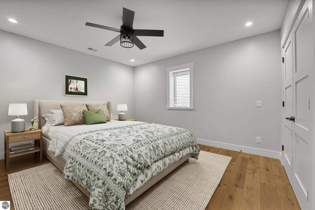 5 Bedroom Single Family Home/House's Image 60