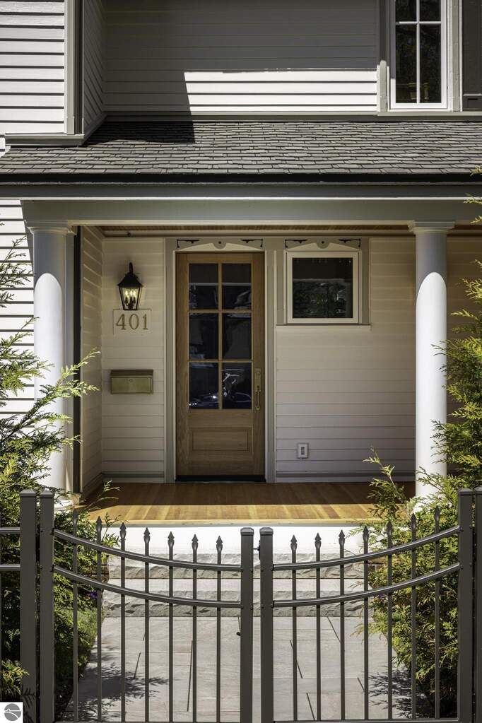 5 Bedroom Single Family Home/House's Image 55