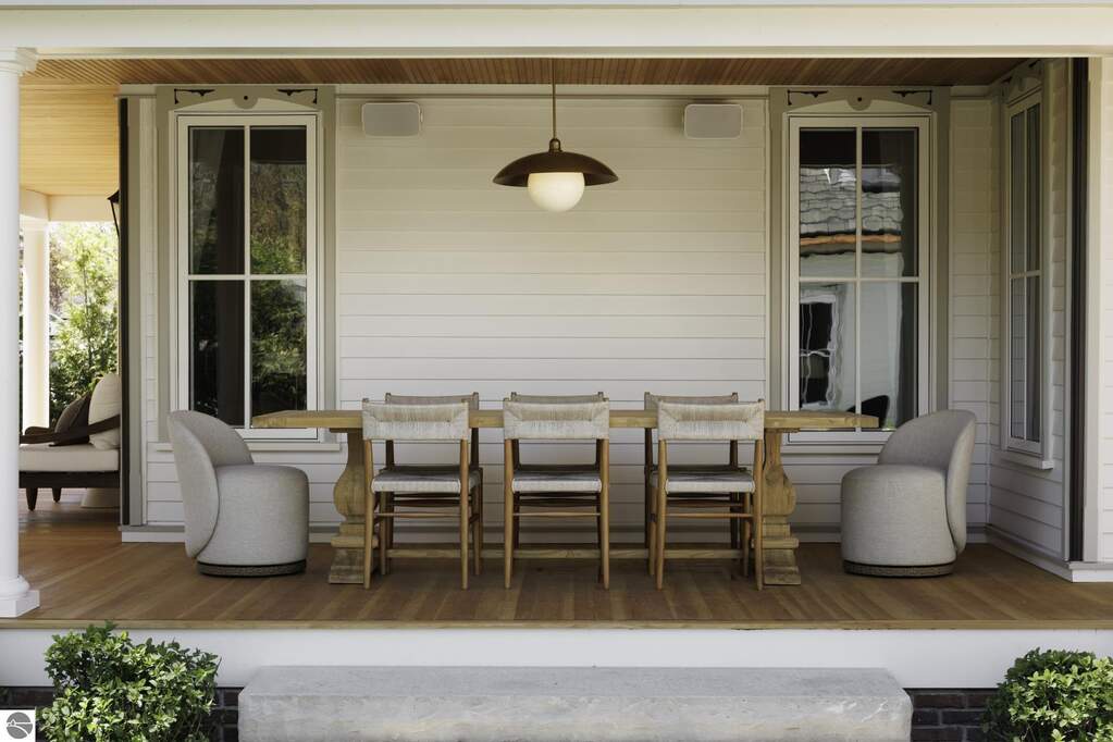 5 Bedroom Single Family Home/House's Image 57