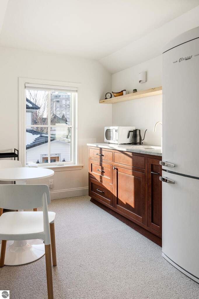5 Bedroom Single Family Home/House's Image 69