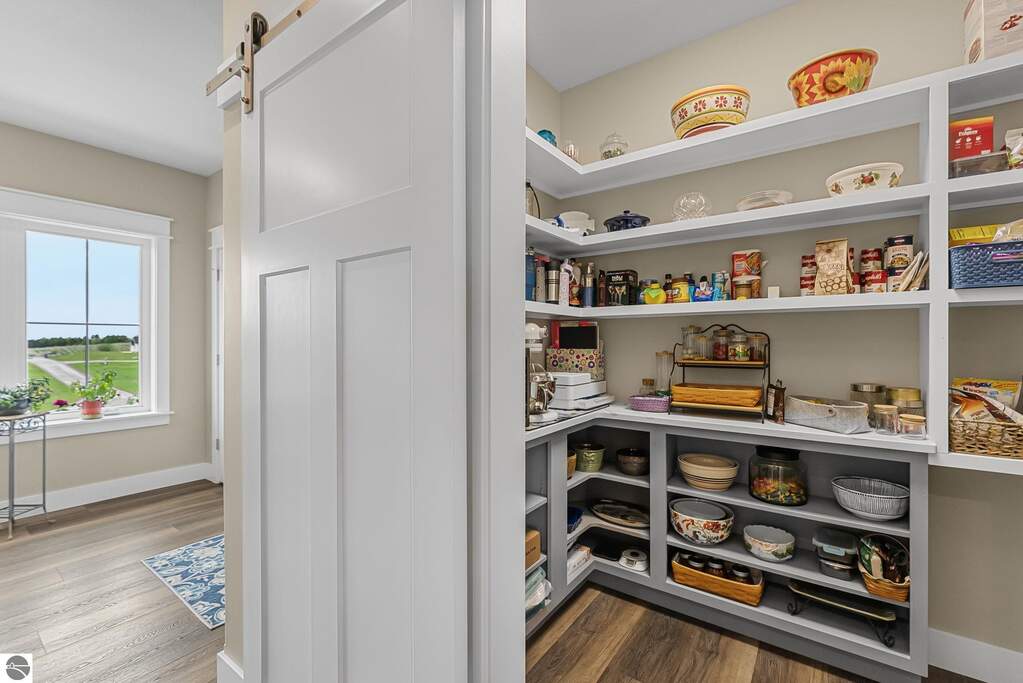 3 Bedroom Single Family Home/House's Image 28