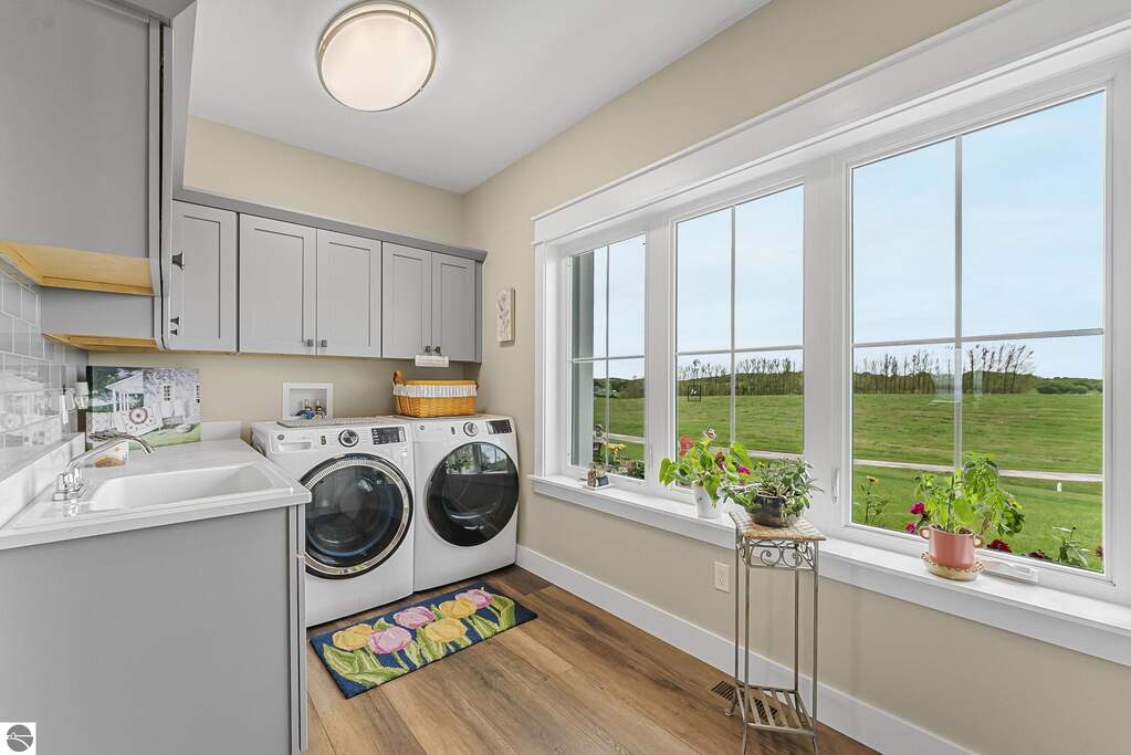 3 Bedroom Single Family Home/House's Image 30