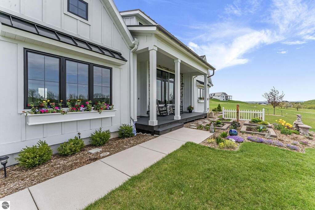 3 Bedroom Single Family Home/House's Image 59