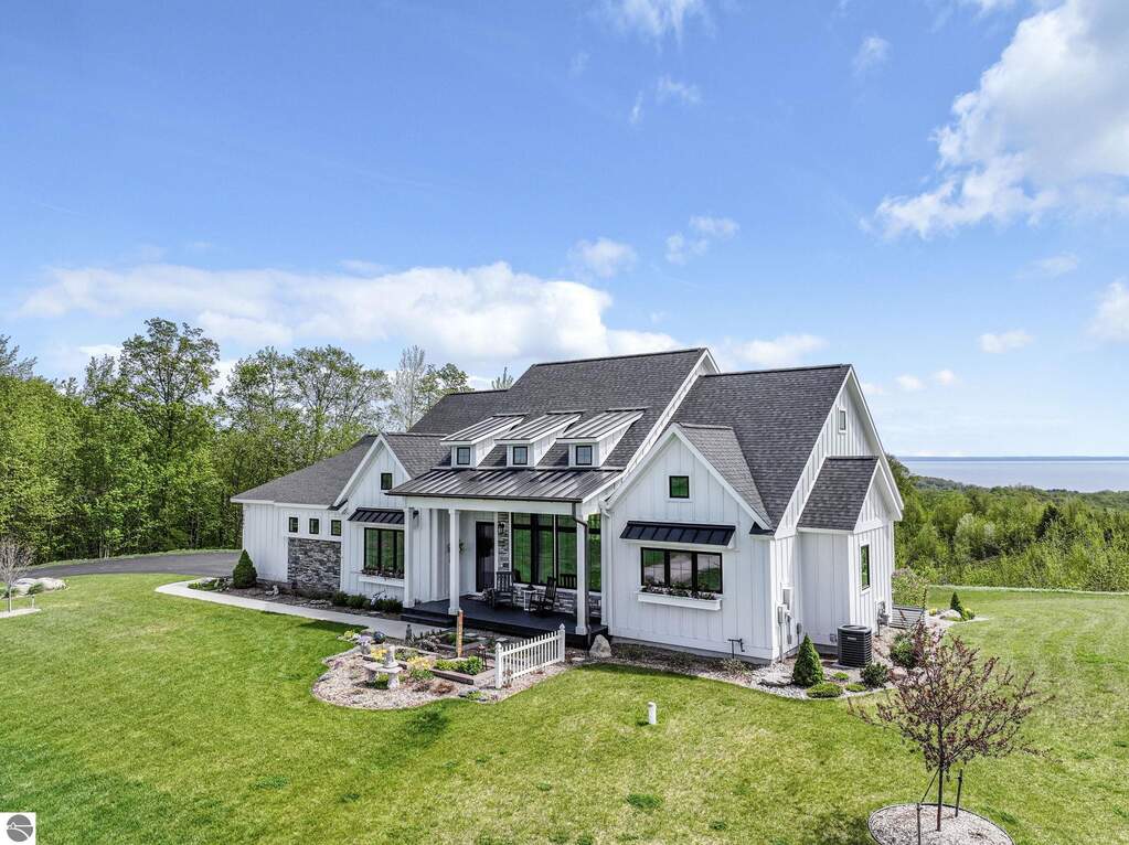 3 Bedroom Single Family Home/House's Image 68
