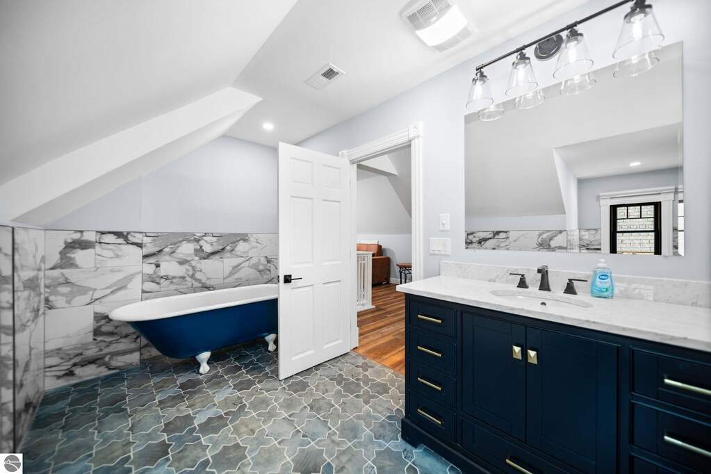 3 Bedroom Single Family Home/House's Image 29