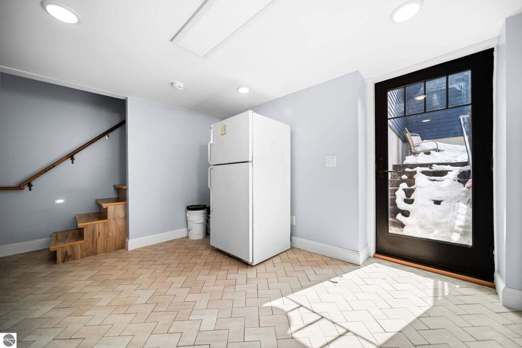 3 Bedroom Single Family Home/House's Image 34