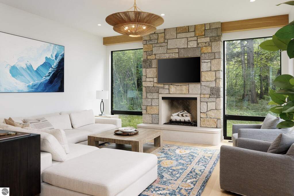 5 Bedroom Single Family Home/House's Image 18