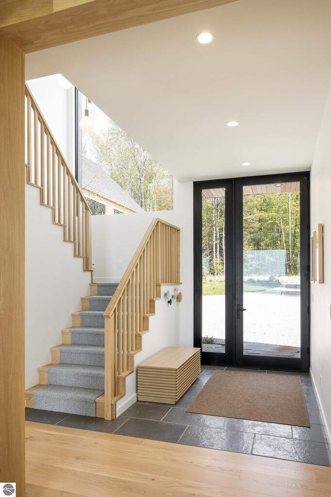 5 Bedroom Single Family Home/House's Image 20