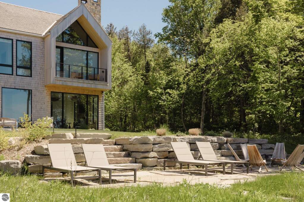 5 Bedroom Single Family Home/House's Image 79