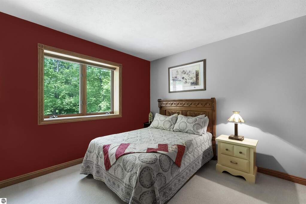 5 Bedroom Single Family Home/House's Image 29