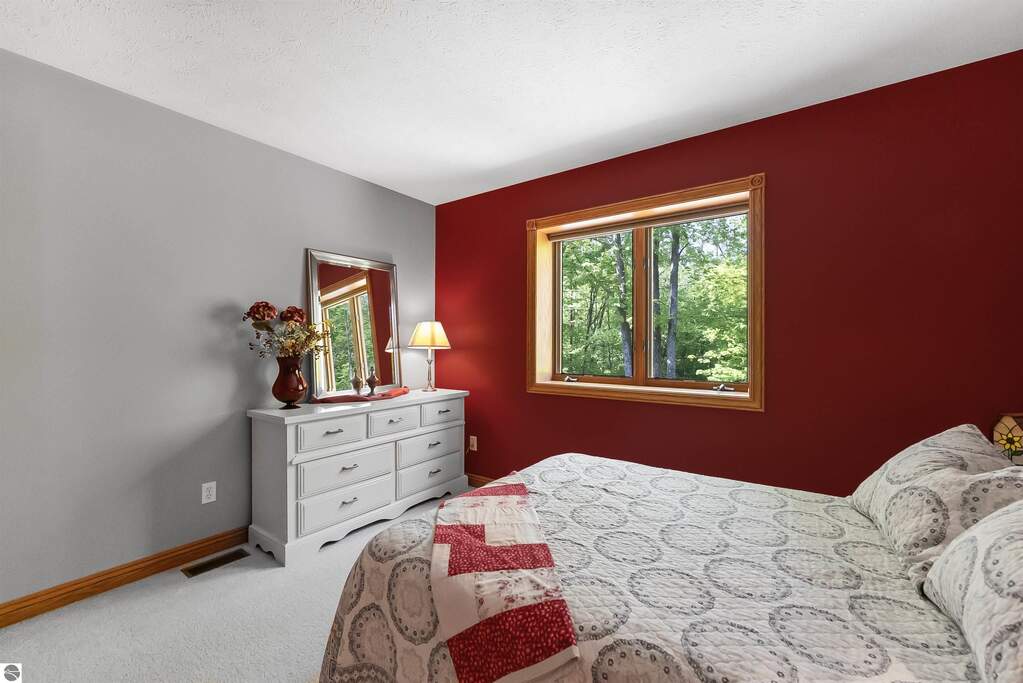 5 Bedroom Single Family Home/House's Image 30