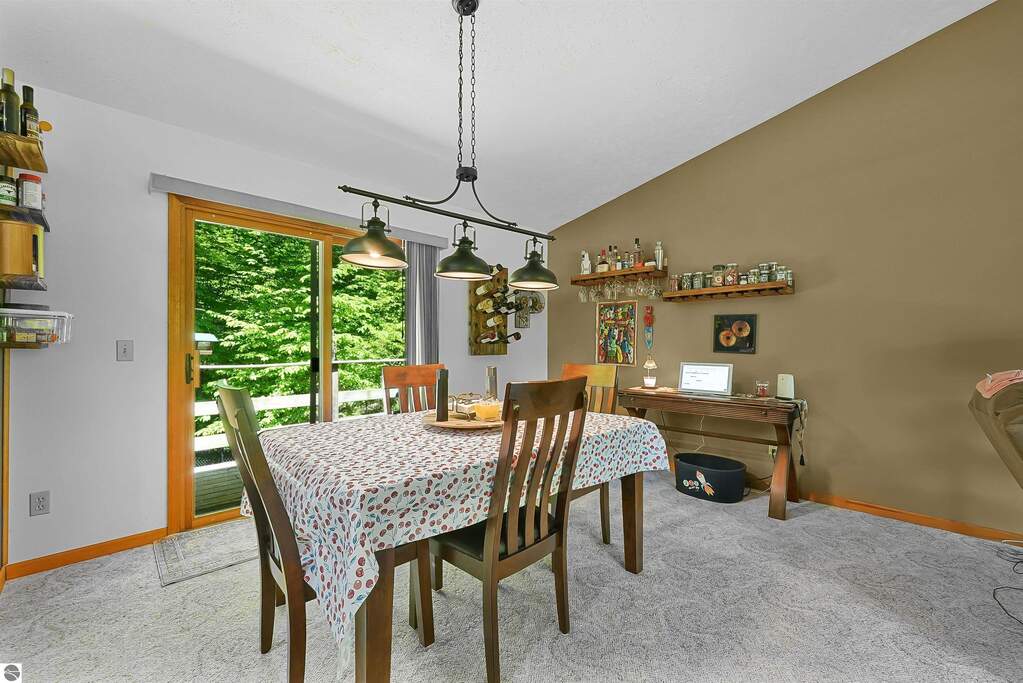 4 Bedroom Single Family Home/House's Image 14