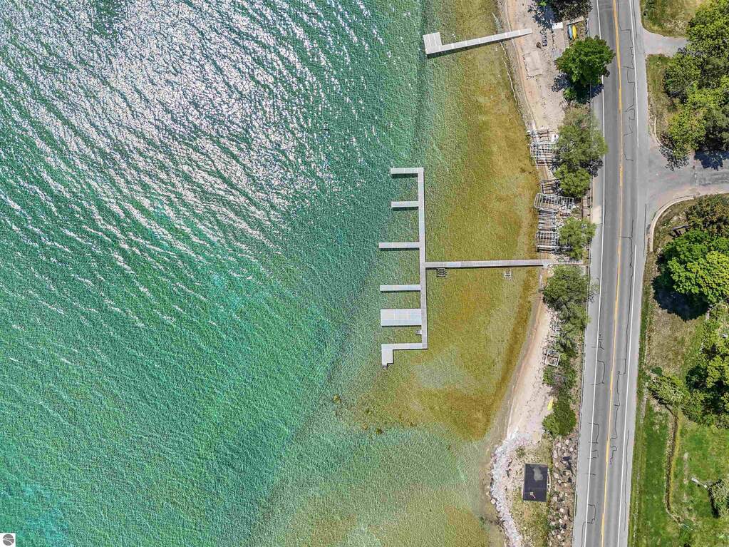 390 feet!
