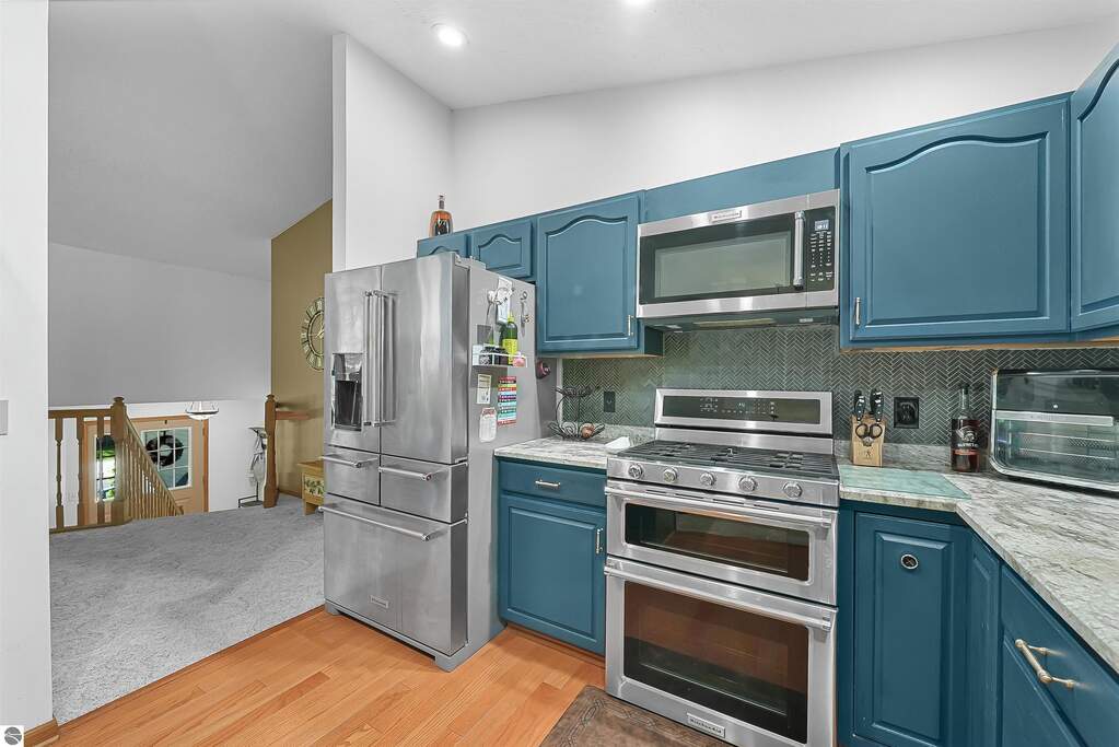 4 Bedroom Single Family Home/House's Image 18