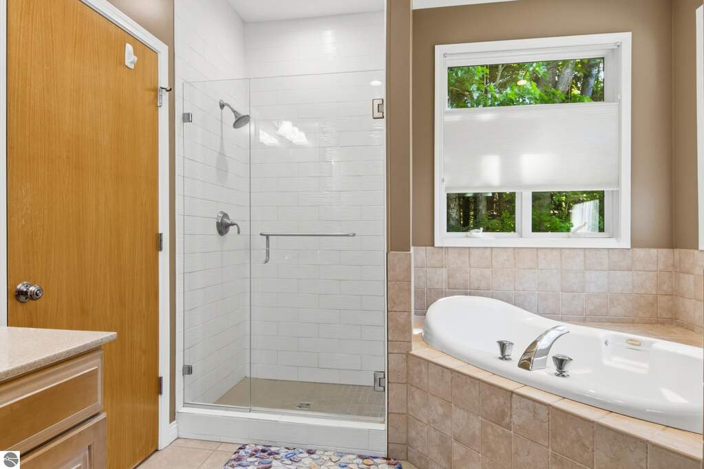 4 Bedroom Single Family Home/House's Image 24