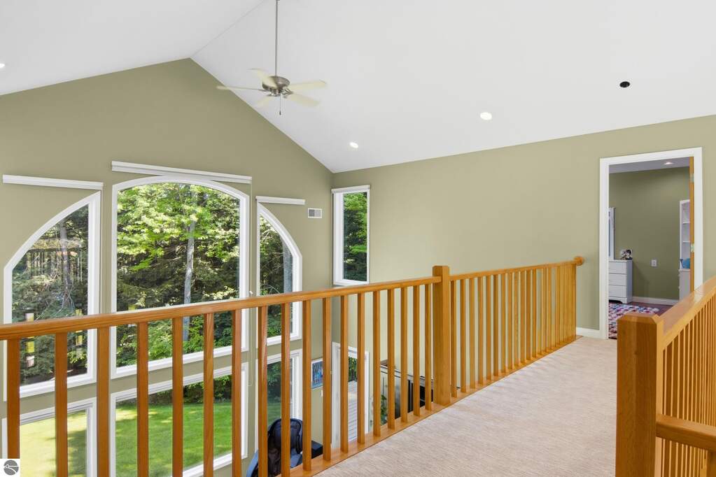 4 Bedroom Single Family Home/House's Image 31