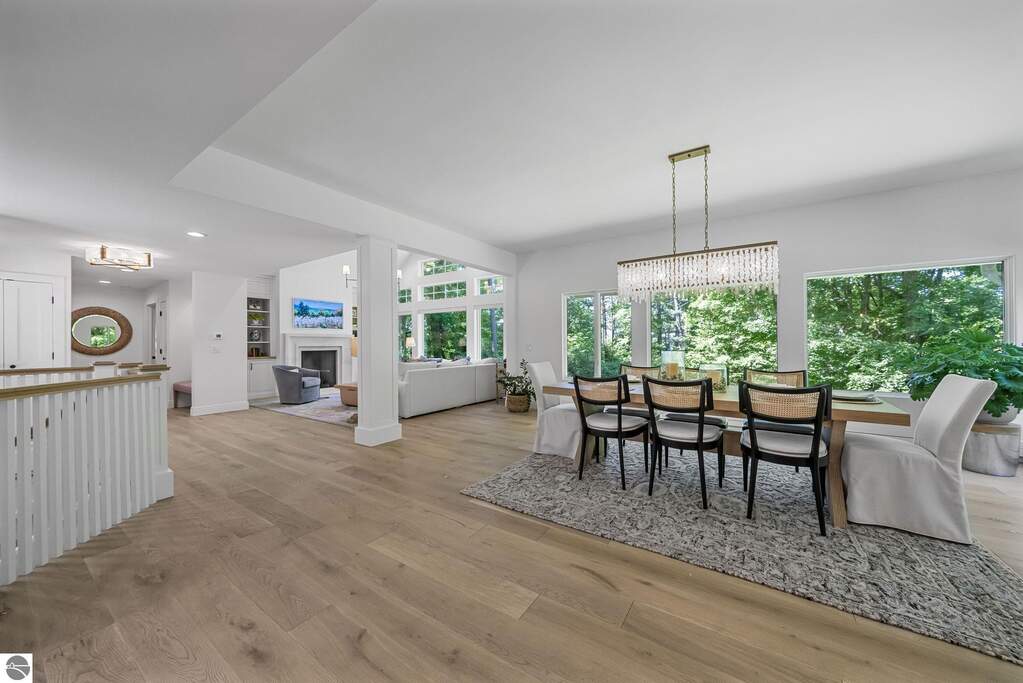 4 Bedroom Single Family Home/House's Image 18